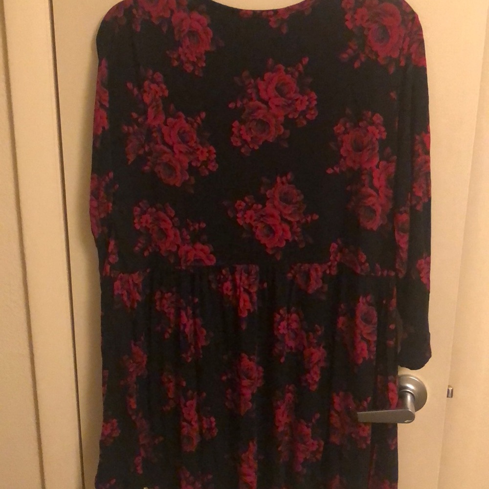 Tunic - Picture 4 of 4